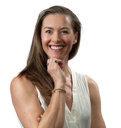 Headshot of Liisa Halme, clinical hypnotherapist at Central Wellness